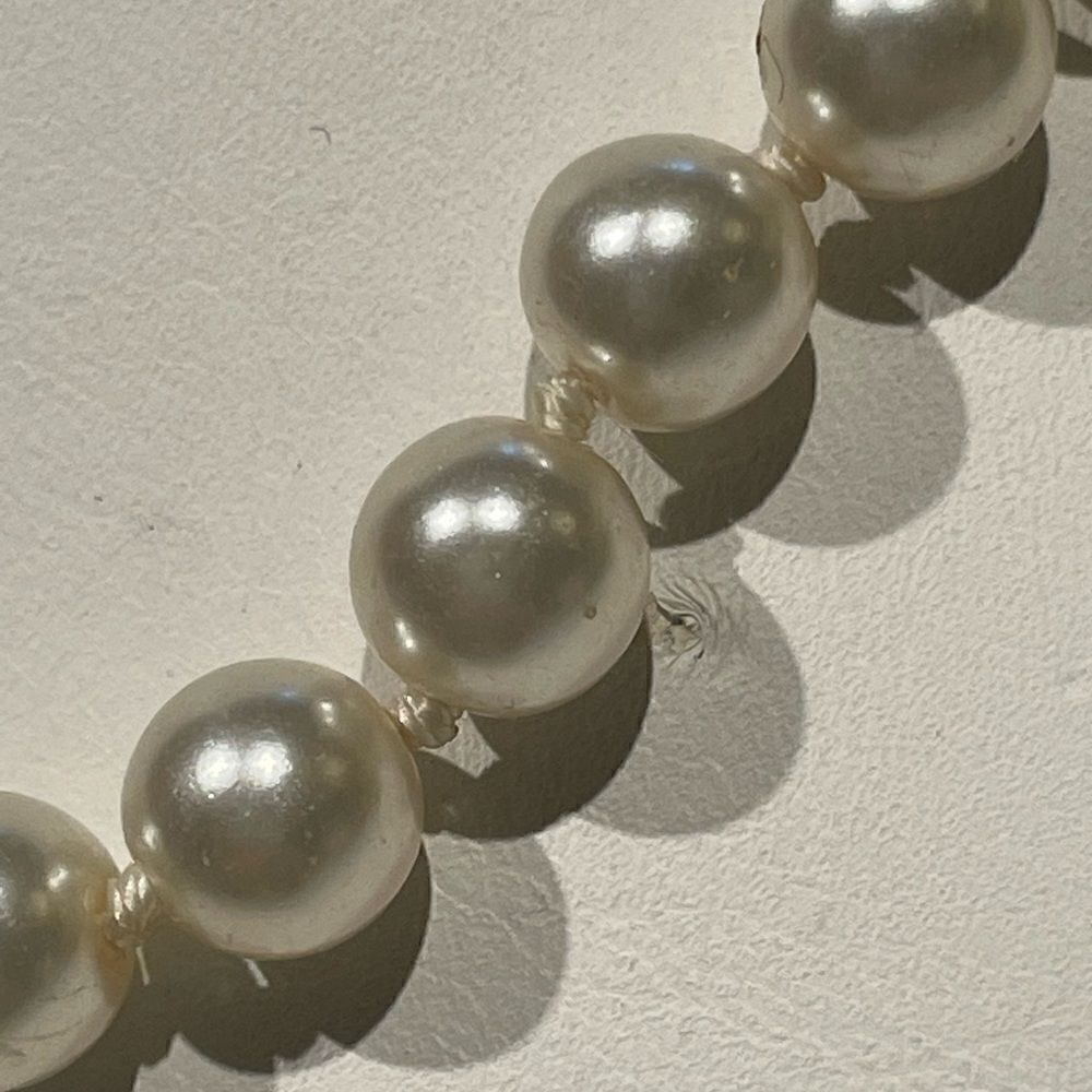 Pearls   - Picture 2 of 4